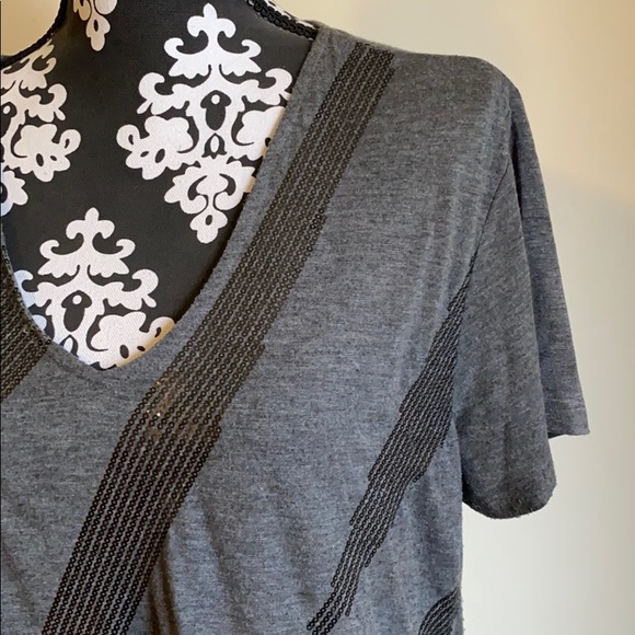 Ellen Tracy V-Neck Tee with Sequin Embellishment - Picture 3 of 7